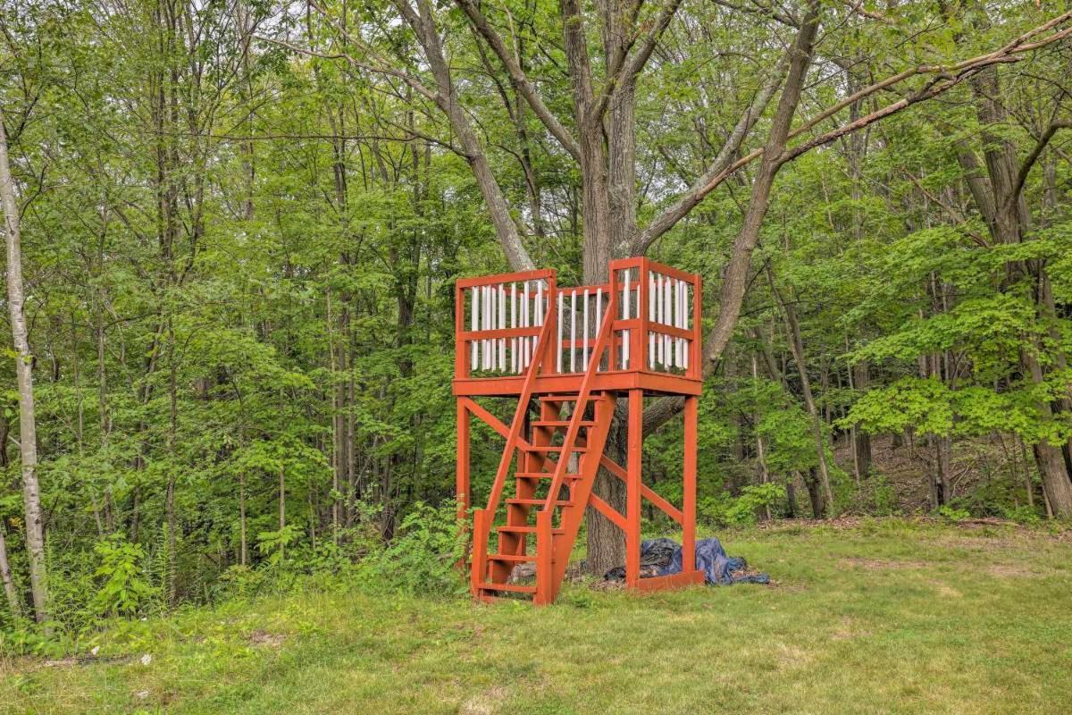 Keuka Lake Views And Hiking Hammondsport Exterior photo