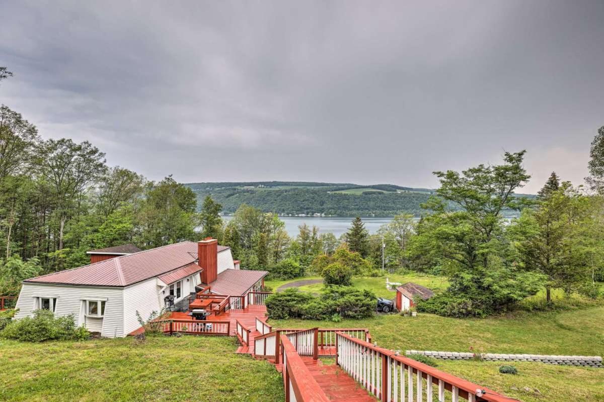 Keuka Lake Views And Hiking Hammondsport Exterior photo